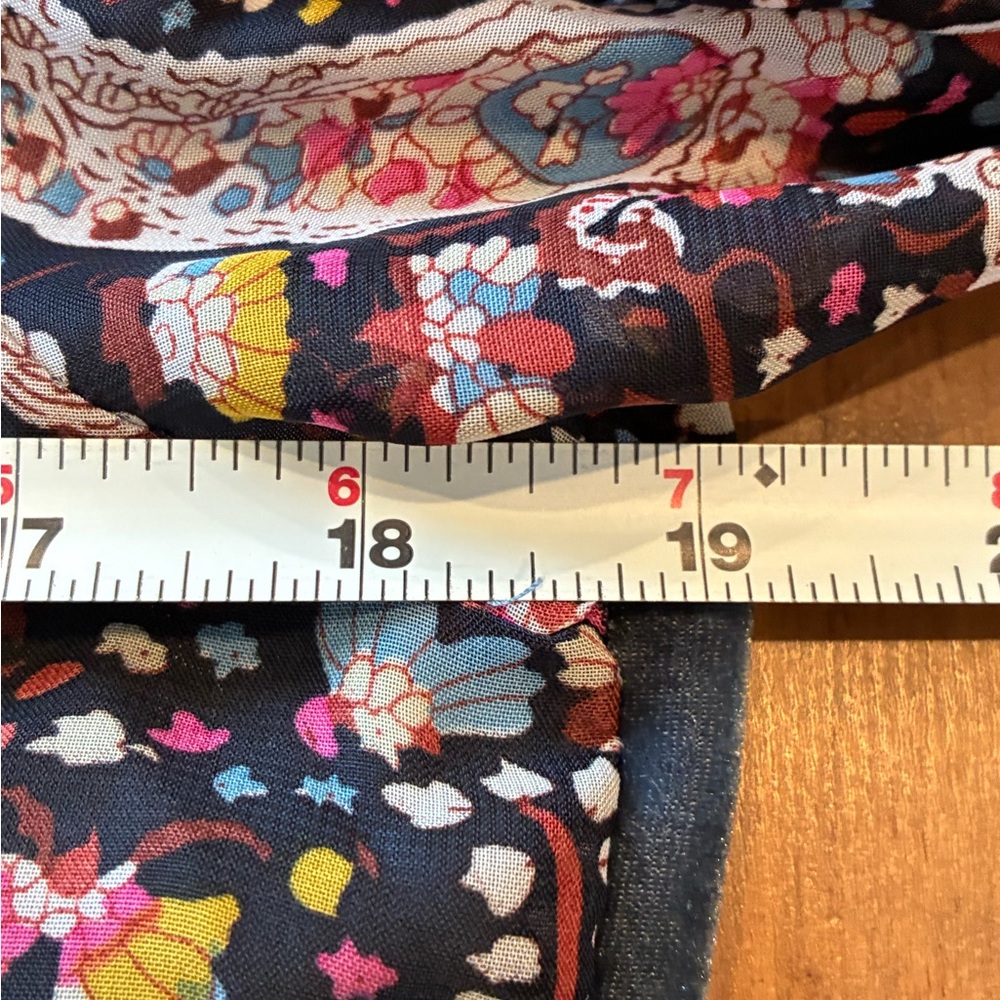 POL Velvet Navy and Pink Paisley Tunic - Picture 9 of 10